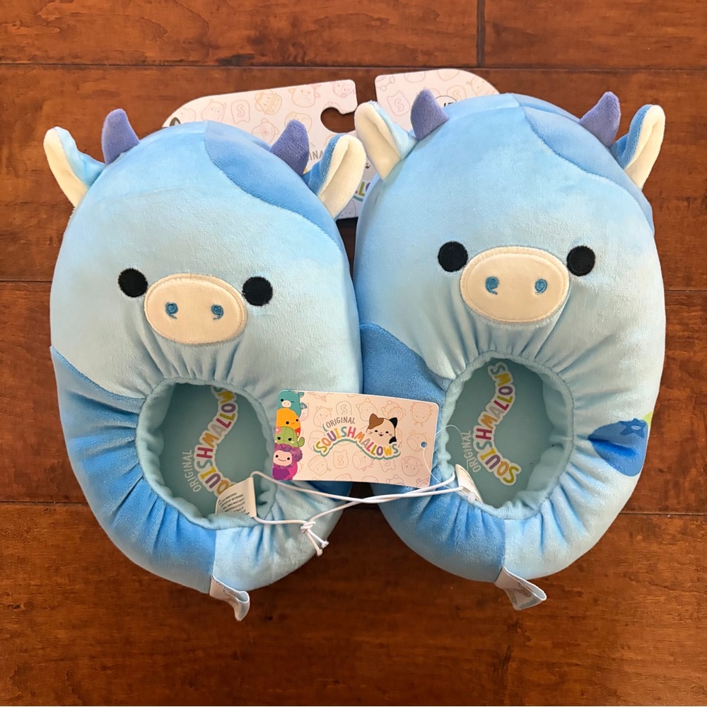 ❤️Squishmallows Light Blue Plush Slippers Size 4-5 kids New